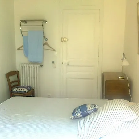 Chez Josephine Bed & Breakfast *